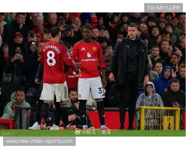 曼联队内不满升温，曼联全队