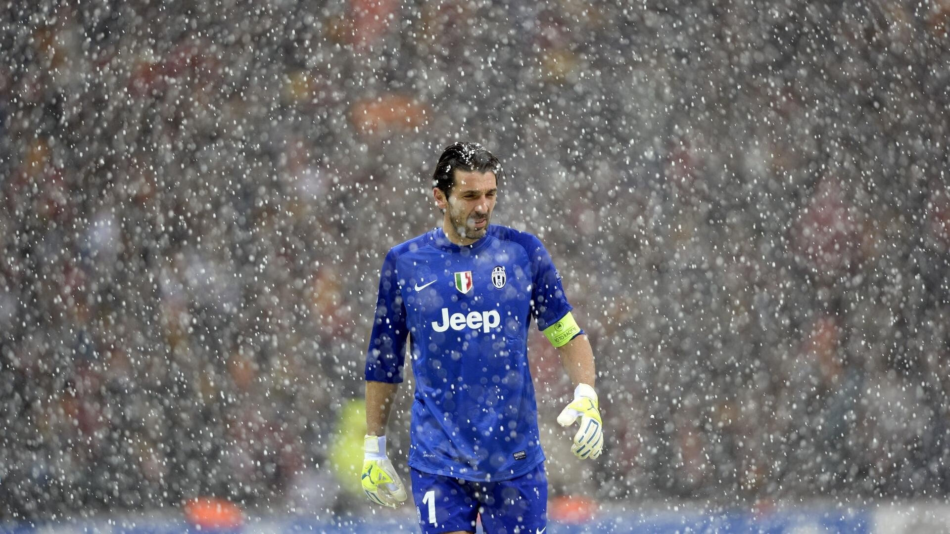 LPL粉丝呐喊声震撼赛场，粉丝喊话视频集锦